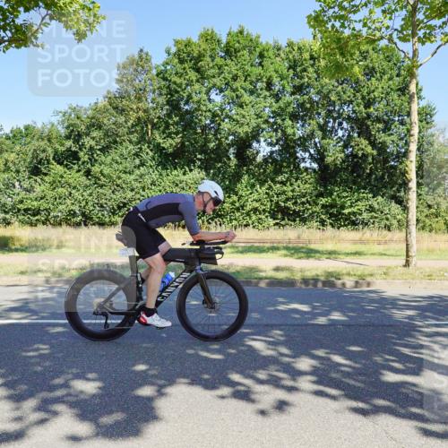 09.08.2026 - GEWOBA Citytriathlon Bremen Michael Burmester http://msf.ph/oto/9961285 09.08.2026 13:09:20 Radfahren 724, 795, 826, 1103, 1114, 1143 meine-sportfotos.de