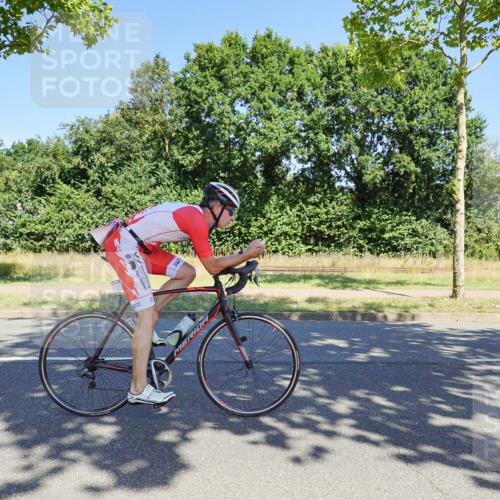 09.08.2026 - GEWOBA Citytriathlon Bremen Michael Burmester http://msf.ph/oto/9961299 09.08.2026 13:09:51 Radfahren 739, 799, 822, 880, 914, 947, 963, 1009, 1013, 1129, 1141 meine-sportfotos.de