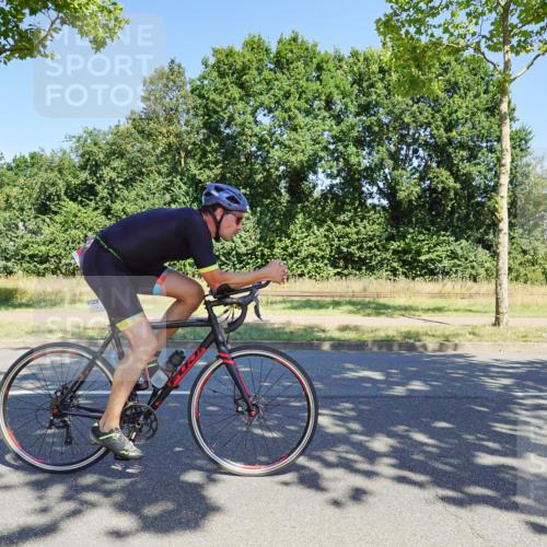 09.08.2026 - GEWOBA Citytriathlon Bremen Michael Burmester http://msf.ph/oto/9961336 09.08.2026 13:10:52 Radfahren 598, 615, 716, 717, 750, 794, 823, 964, 967, 993 meine-sportfotos.de