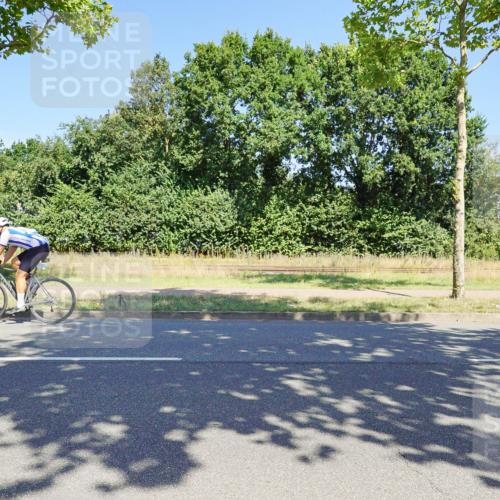 09.08.2026 - GEWOBA Citytriathlon Bremen Michael Burmester http://msf.ph/oto/9961342 09.08.2026 13:11:01 Radfahren 555, 598, 600, 615, 749, 750, 794, 884, 964, 993 meine-sportfotos.de