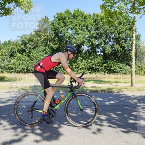 09.08.2026 - GEWOBA Citytriathlon Bremen Michael Burmester http://msf.ph/oto/9961401 09.08.2026 13:12:26 Radfahren 552, 636, 638, 744, 745, 758, 781, 816, 846, 861, 864, 895, 909, 911, 935, 981, 1015, 1019, 1111 meine-sportfotos.de
