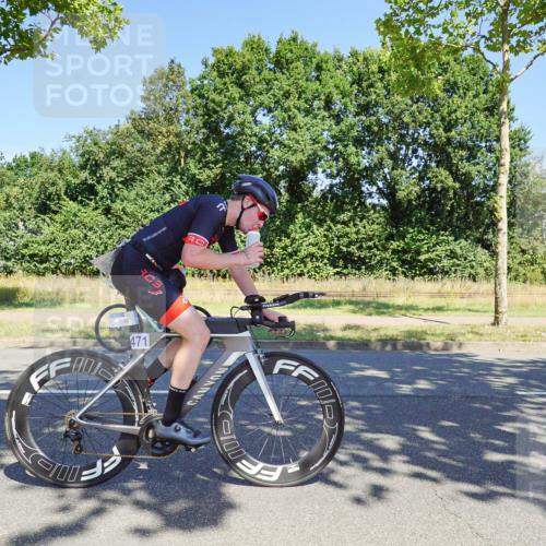 09.08.2026 - GEWOBA Citytriathlon Bremen Michael Burmester http://msf.ph/oto/9961406 09.08.2026 13:12:31 Radfahren 552, 636, 638, 744, 745, 758, 816, 846, 861, 864, 895, 909, 911, 935, 981, 1015, 1019, 1111 meine-sportfotos.de