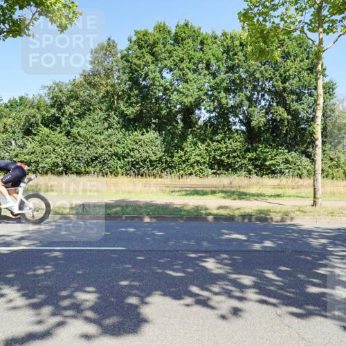 09.08.2026 - GEWOBA Citytriathlon Bremen Michael Burmester http://msf.ph/oto/9961407 09.08.2026 13:12:35 Radfahren 552, 744, 816, 846, 861, 864, 895, 909, 911, 981, 1019, 1111 meine-sportfotos.de