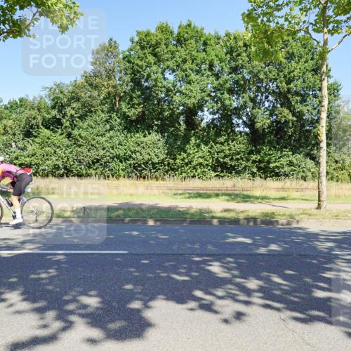 09.08.2026 - GEWOBA Citytriathlon Bremen Michael Burmester http://msf.ph/oto/9961429 09.08.2026 13:13:31 Radfahren 568, 759, 871, 920, 921, 982 meine-sportfotos.de