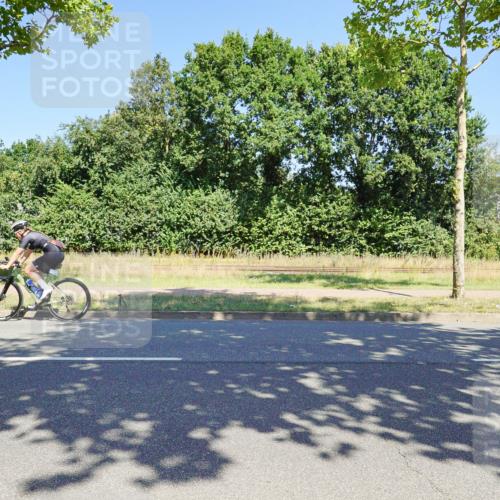 09.08.2026 - GEWOBA Citytriathlon Bremen Michael Burmester http://msf.ph/oto/9961459 09.08.2026 13:14:52 Radfahren 574, 653, 896, 1017 meine-sportfotos.de