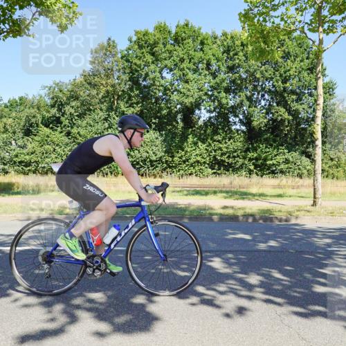 09.08.2026 - GEWOBA Citytriathlon Bremen Michael Burmester http://msf.ph/oto/9961465 09.08.2026 13:15:06 Radfahren 565, 653, 762, 948, 1017, 1136 meine-sportfotos.de