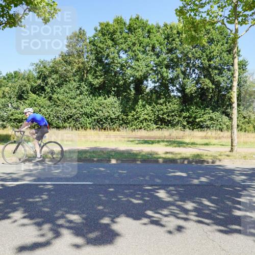 09.08.2026 - GEWOBA Citytriathlon Bremen Michael Burmester http://msf.ph/oto/9961489 09.08.2026 13:16:09 Radfahren 838, 919 meine-sportfotos.de