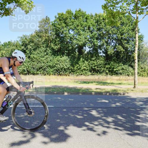 09.08.2026 - GEWOBA Citytriathlon Bremen Michael Burmester http://msf.ph/oto/9961490 09.08.2026 13:16:10 Radfahren 838, 919 meine-sportfotos.de