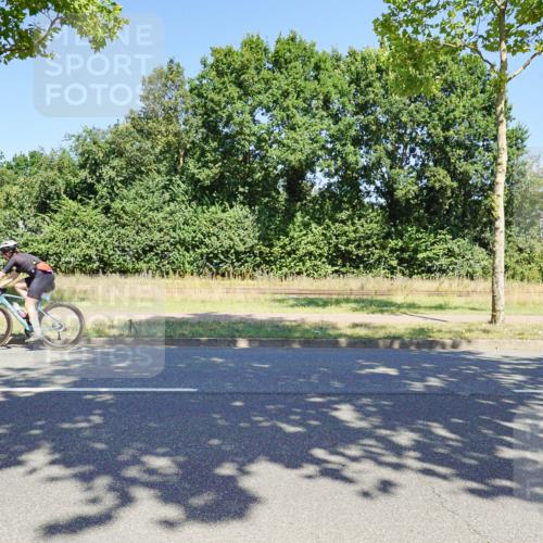 09.08.2026 - GEWOBA Citytriathlon Bremen Michael Burmester http://msf.ph/oto/9961492 09.08.2026 13:16:16 Radfahren 919, 976 meine-sportfotos.de