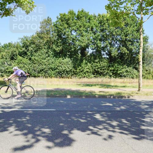 09.08.2026 - GEWOBA Citytriathlon Bremen Michael Burmester http://msf.ph/oto/9961500 09.08.2026 13:16:40 Radfahren 733, 780, 998, 1005 meine-sportfotos.de