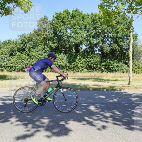 09.08.2026 - GEWOBA Citytriathlon Bremen Michael Burmester http://msf.ph/oto/9961519 09.08.2026 13:17:41 Radfahren 625, 930, 968, 1003, 1132 meine-sportfotos.de