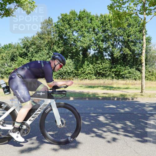 09.08.2026 - GEWOBA Citytriathlon Bremen Michael Burmester http://msf.ph/oto/9961526 09.08.2026 13:17:56 Radfahren 625, 796, 876, 953, 968, 1154 meine-sportfotos.de