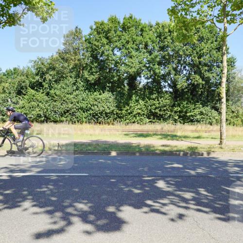 09.08.2026 - GEWOBA Citytriathlon Bremen Michael Burmester http://msf.ph/oto/9961567 09.08.2026 13:19:38 Radfahren 693, 785, 813, 944, 1014, 1107 meine-sportfotos.de