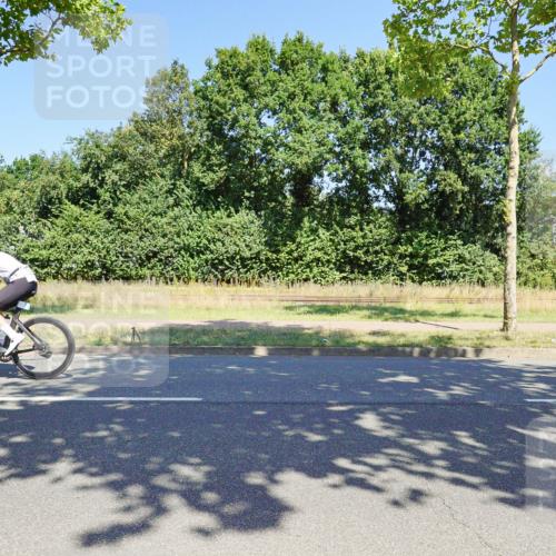09.08.2026 - GEWOBA Citytriathlon Bremen Michael Burmester http://msf.ph/oto/9961572 09.08.2026 13:19:52 Radfahren 656, 785, 817, 1014, 1107 meine-sportfotos.de