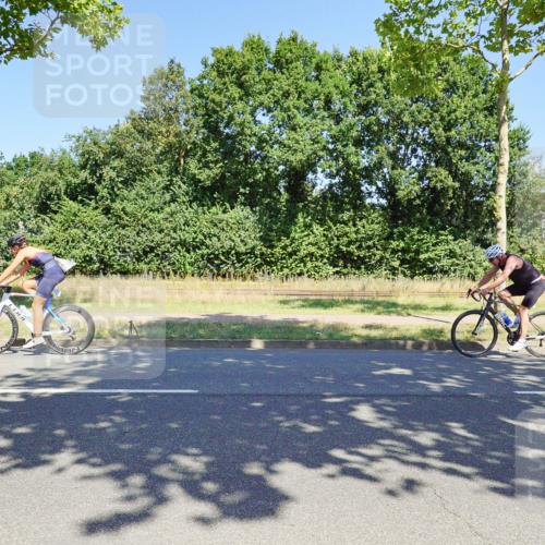 09.08.2026 - GEWOBA Citytriathlon Bremen Michael Burmester http://msf.ph/oto/9961584 09.08.2026 13:20:27 Radfahren 933, 943, 991, 1007, 1140 meine-sportfotos.de