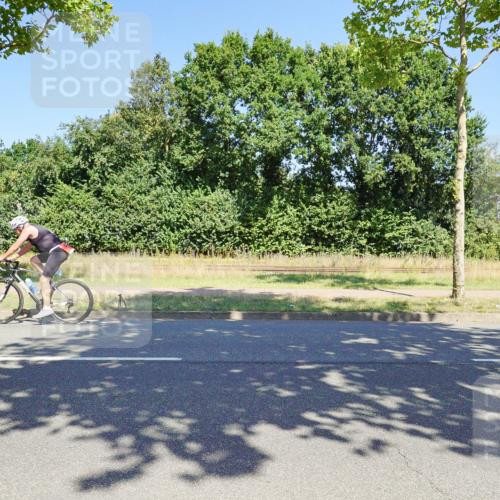 09.08.2026 - GEWOBA Citytriathlon Bremen Michael Burmester http://msf.ph/oto/9961585 09.08.2026 13:20:28 Radfahren 933, 943, 991, 1007, 1140 meine-sportfotos.de