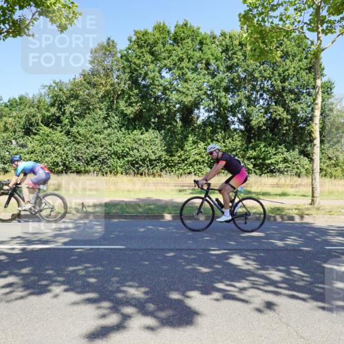 09.08.2026 - GEWOBA Citytriathlon Bremen Michael Burmester http://msf.ph/oto/9961606 09.08.2026 13:22:30 Radfahren 731, 985 meine-sportfotos.de