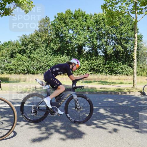 09.08.2026 - GEWOBA Citytriathlon Bremen Michael Burmester http://msf.ph/oto/9961635 09.08.2026 13:23:48 Radfahren 842, 853, 898 meine-sportfotos.de