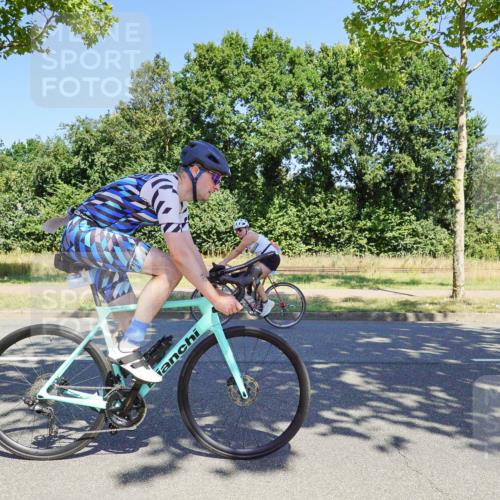 09.08.2026 - GEWOBA Citytriathlon Bremen Michael Burmester http://msf.ph/oto/9961664 09.08.2026 13:25:05 Radfahren 681, 738, 768, 969, 1152 meine-sportfotos.de