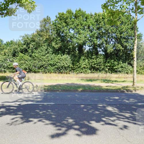 09.08.2026 - GEWOBA Citytriathlon Bremen Michael Burmester http://msf.ph/oto/9961704 09.08.2026 13:30:26 Radfahren 724, 795, 905 meine-sportfotos.de