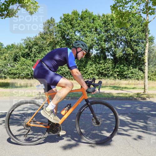 09.08.2026 - GEWOBA Citytriathlon Bremen Michael Burmester http://msf.ph/oto/9961723 09.08.2026 13:32:27 Radfahren 794, 867, 967 meine-sportfotos.de