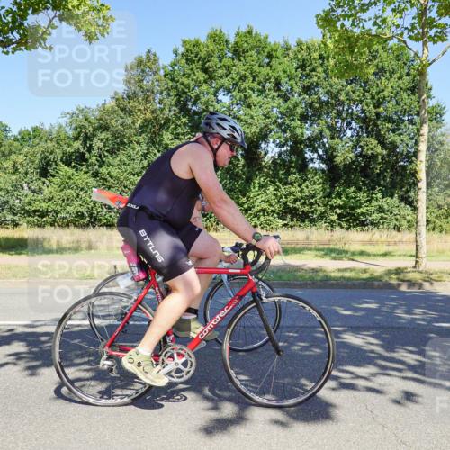 09.08.2026 - GEWOBA Citytriathlon Bremen Michael Burmester http://msf.ph/oto/9961725 09.08.2026 13:32:40 Radfahren 822, 867, 939, 967, 990 meine-sportfotos.de