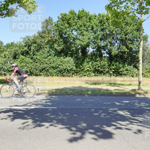 09.08.2026 - GEWOBA Citytriathlon Bremen Michael Burmester http://msf.ph/oto/9961738 09.08.2026 13:36:53 Radfahren  meine-sportfotos.de