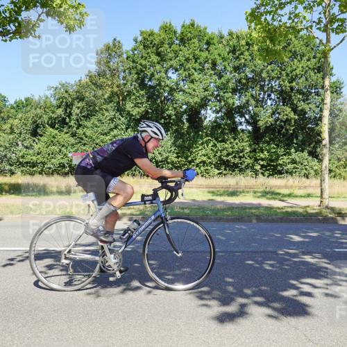 09.08.2026 - GEWOBA Citytriathlon Bremen Michael Burmester http://msf.ph/oto/9961749 09.08.2026 13:47:28 Radfahren 873 meine-sportfotos.de