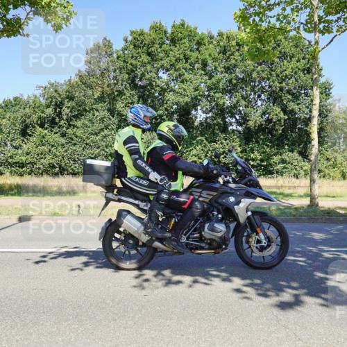 09.08.2026 - GEWOBA Citytriathlon Bremen Michael Burmester http://msf.ph/oto/9961752 09.08.2026 14:05:04 Radfahren  meine-sportfotos.de