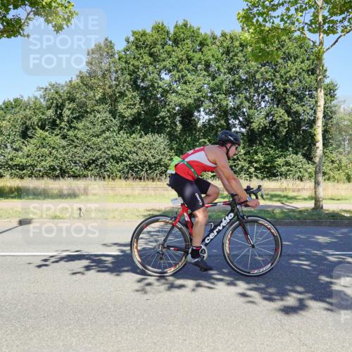 09.08.2026 - GEWOBA Citytriathlon Bremen Michael Burmester http://msf.ph/oto/9961753 09.08.2026 14:05:08 Radfahren 23 meine-sportfotos.de