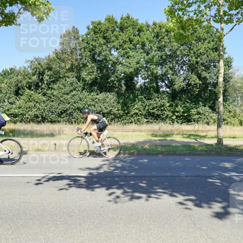 09.08.2026 - GEWOBA Citytriathlon Bremen Michael Burmester http://msf.ph/oto/9961787 09.08.2026 14:08:37 Radfahren 176 meine-sportfotos.de