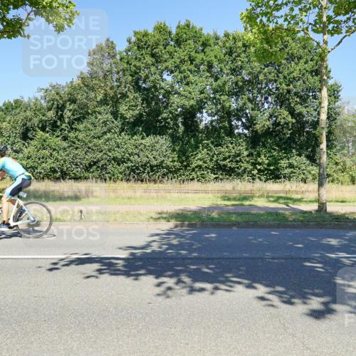 09.08.2026 - GEWOBA Citytriathlon Bremen Michael Burmester http://msf.ph/oto/9961793 09.08.2026 14:08:43 Radfahren 59, 176 meine-sportfotos.de