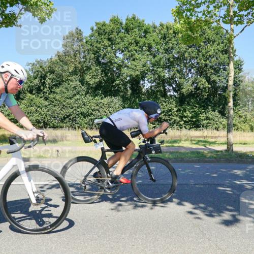 09.08.2026 - GEWOBA Citytriathlon Bremen Michael Burmester http://msf.ph/oto/9961807 09.08.2026 14:09:21 Radfahren 15, 77, 78, 140, 141, 168, 170, 181, 185, 187, 189 meine-sportfotos.de