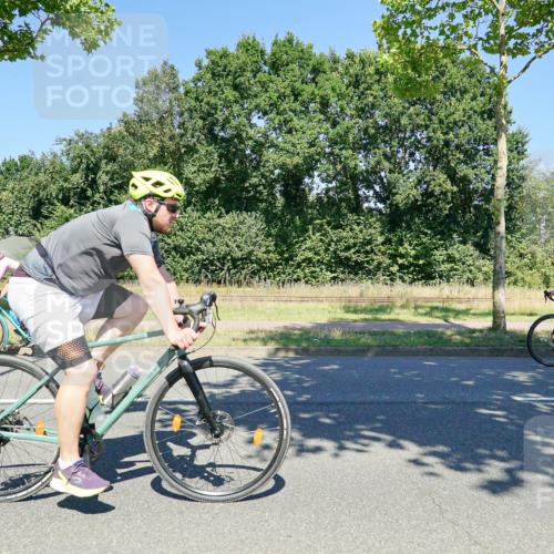 09.08.2026 - GEWOBA Citytriathlon Bremen Michael Burmester http://msf.ph/oto/9961835 09.08.2026 14:10:26 Radfahren 46, 81, 100, 123, 161 meine-sportfotos.de