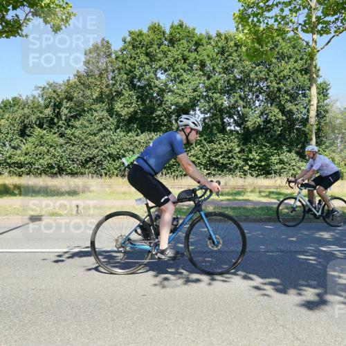 09.08.2026 - GEWOBA Citytriathlon Bremen Michael Burmester http://msf.ph/oto/9961842 09.08.2026 14:10:32 Radfahren 46, 71, 73, 81, 100, 123, 161, 162 meine-sportfotos.de