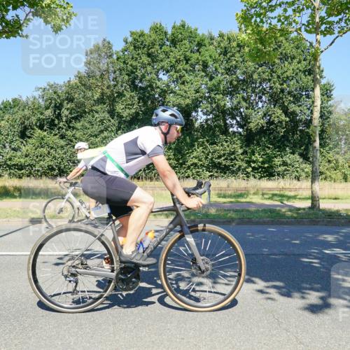 09.08.2026 - GEWOBA Citytriathlon Bremen Michael Burmester http://msf.ph/oto/9961843 09.08.2026 14:10:33 Radfahren 46, 71, 73, 81, 100, 123, 161, 162 meine-sportfotos.de