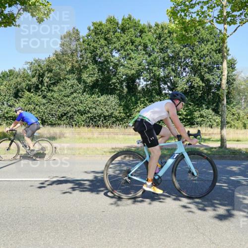 09.08.2026 - GEWOBA Citytriathlon Bremen Michael Burmester http://msf.ph/oto/9961866 09.08.2026 14:11:18 Radfahren 11, 13, 26, 33, 41, 68, 76, 79, 84, 85, 109, 113, 117, 129, 139, 143, 144, 150, 155 meine-sportfotos.de