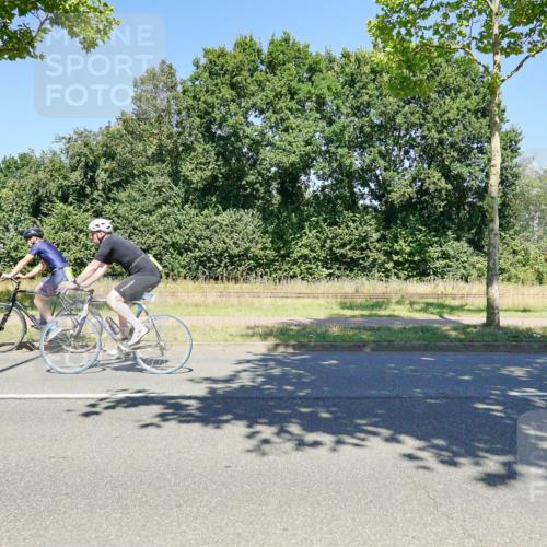 09.08.2026 - GEWOBA Citytriathlon Bremen Michael Burmester http://msf.ph/oto/9961875 09.08.2026 14:11:31 Radfahren 13, 26, 76, 84, 85, 92, 111, 114, 117, 118, 124, 125, 128, 129, 143, 155 meine-sportfotos.de