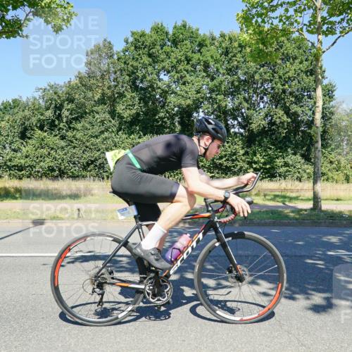 09.08.2026 - GEWOBA Citytriathlon Bremen Michael Burmester http://msf.ph/oto/9961878 09.08.2026 14:11:35 Radfahren 76, 92, 111, 114, 118, 124, 125, 128, 143, 155 meine-sportfotos.de