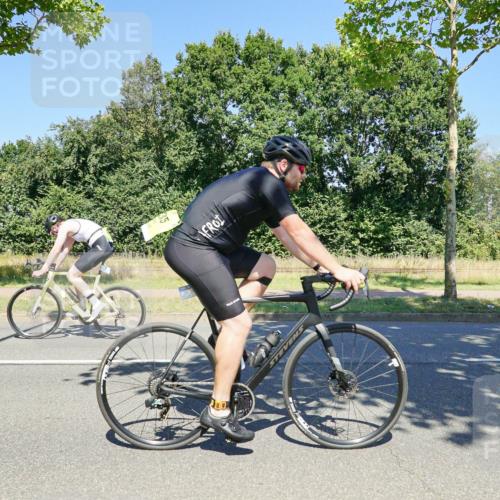 09.08.2026 - GEWOBA Citytriathlon Bremen Michael Burmester http://msf.ph/oto/9961899 09.08.2026 14:12:21 Radfahren 5, 27, 60, 91, 99, 105, 135, 169, 270 meine-sportfotos.de