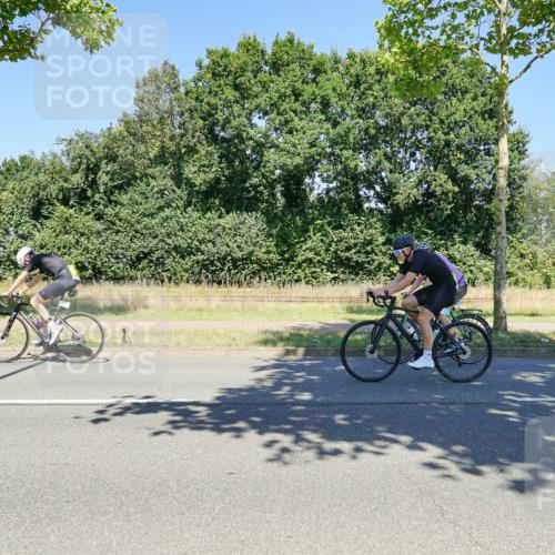 09.08.2026 - GEWOBA Citytriathlon Bremen Michael Burmester http://msf.ph/oto/9961904 09.08.2026 14:12:35 Radfahren 5, 22, 45, 91, 99 meine-sportfotos.de