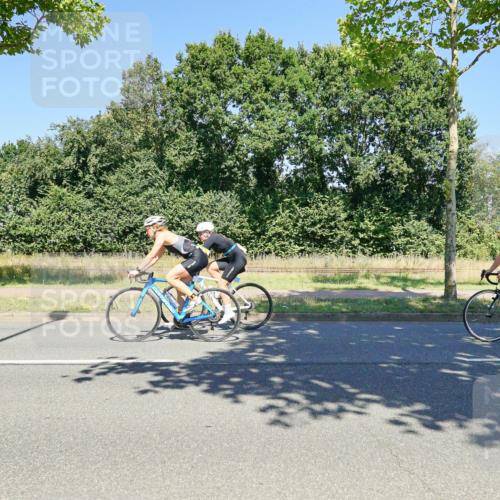09.08.2026 - GEWOBA Citytriathlon Bremen Michael Burmester http://msf.ph/oto/9961907 09.08.2026 14:12:38 Radfahren 22, 45 meine-sportfotos.de