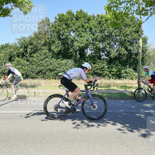 09.08.2026 - GEWOBA Citytriathlon Bremen Michael Burmester http://msf.ph/oto/9961914 09.08.2026 14:12:49 Radfahren 21, 22, 24, 134, 148, 159, 294 meine-sportfotos.de