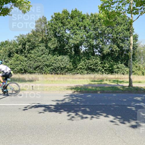 09.08.2026 - GEWOBA Citytriathlon Bremen Michael Burmester http://msf.ph/oto/9961920 09.08.2026 14:13:00 Radfahren 2, 21, 24, 38, 82, 83, 148, 279, 294 meine-sportfotos.de