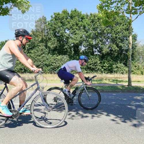 09.08.2026 - GEWOBA Citytriathlon Bremen Michael Burmester http://msf.ph/oto/9961955 09.08.2026 14:13:58 Radfahren 47, 57, 126, 130, 146, 186 meine-sportfotos.de
