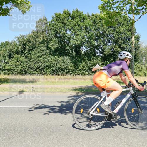 09.08.2026 - GEWOBA Citytriathlon Bremen Michael Burmester http://msf.ph/oto/9962038 09.08.2026 14:16:28 Radfahren 20, 58, 132, 203, 217, 220, 240, 271, 284, 345, 351, 360 meine-sportfotos.de