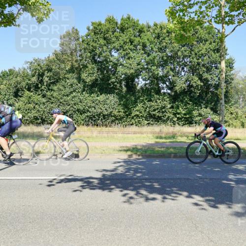 09.08.2026 - GEWOBA Citytriathlon Bremen Michael Burmester http://msf.ph/oto/9962045 09.08.2026 14:16:38 Radfahren 58, 132, 192, 203, 240, 325, 334, 360 meine-sportfotos.de