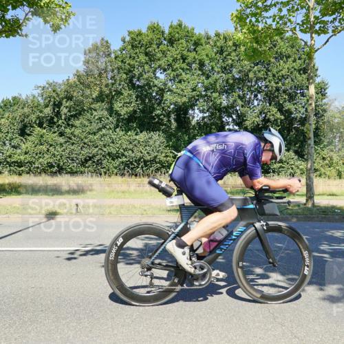09.08.2026 - GEWOBA Citytriathlon Bremen Michael Burmester http://msf.ph/oto/9962075 09.08.2026 14:17:20 Radfahren 42, 101, 395 meine-sportfotos.de