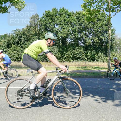 09.08.2026 - GEWOBA Citytriathlon Bremen Michael Burmester http://msf.ph/oto/9962078 09.08.2026 14:17:26 Radfahren 42, 88, 101, 110, 193, 274, 309, 321, 337, 356 meine-sportfotos.de
