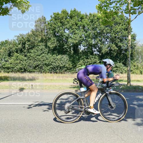 09.08.2026 - GEWOBA Citytriathlon Bremen Michael Burmester http://msf.ph/oto/9962087 09.08.2026 14:17:38 Radfahren 88, 106, 110, 193, 229, 256, 269, 274, 290, 309, 316, 321, 337, 356, 429, 457, 470 meine-sportfotos.de